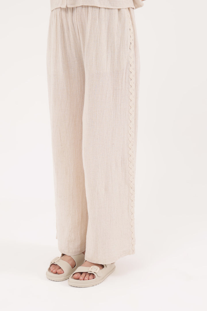 Ecru Scallop Grace Cotton Set