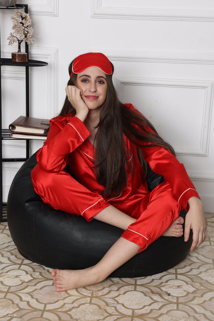 Cherry Bliss Sleep Eye Mask in Japan Satin
