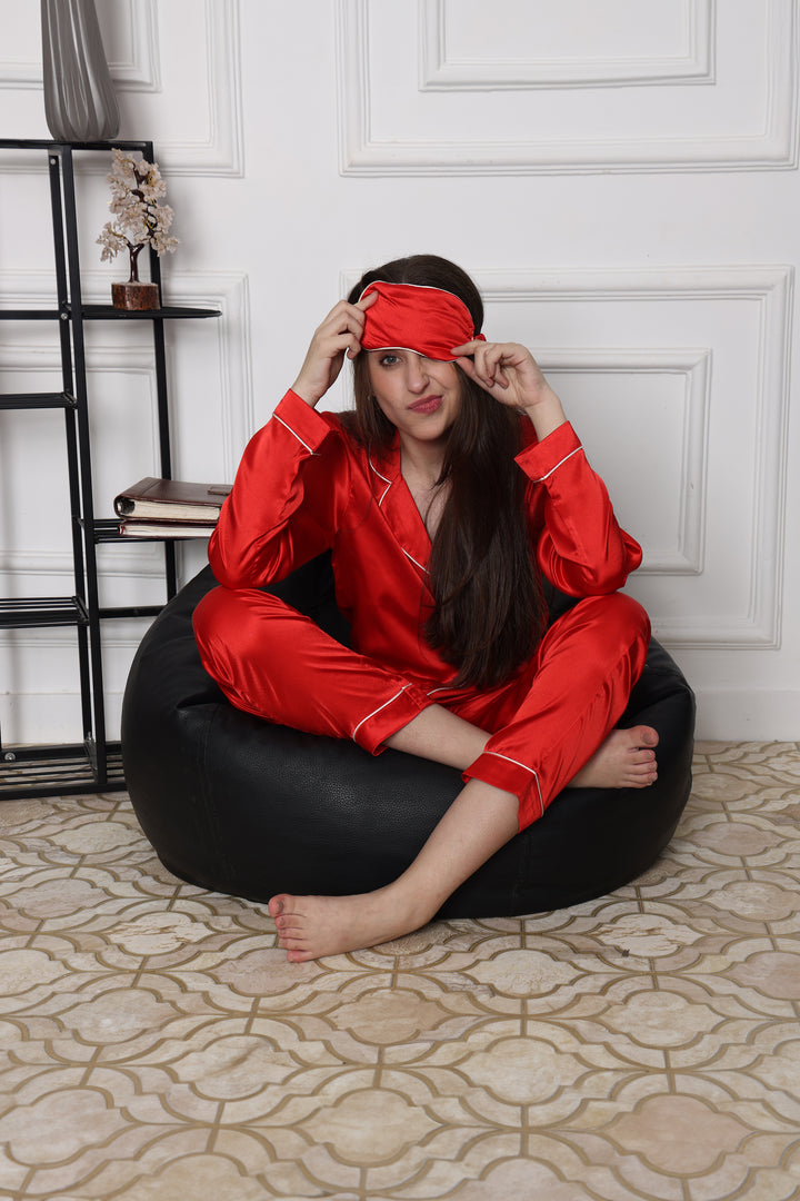 Cherry Bliss Sleep Eye Mask in Japan Satin
