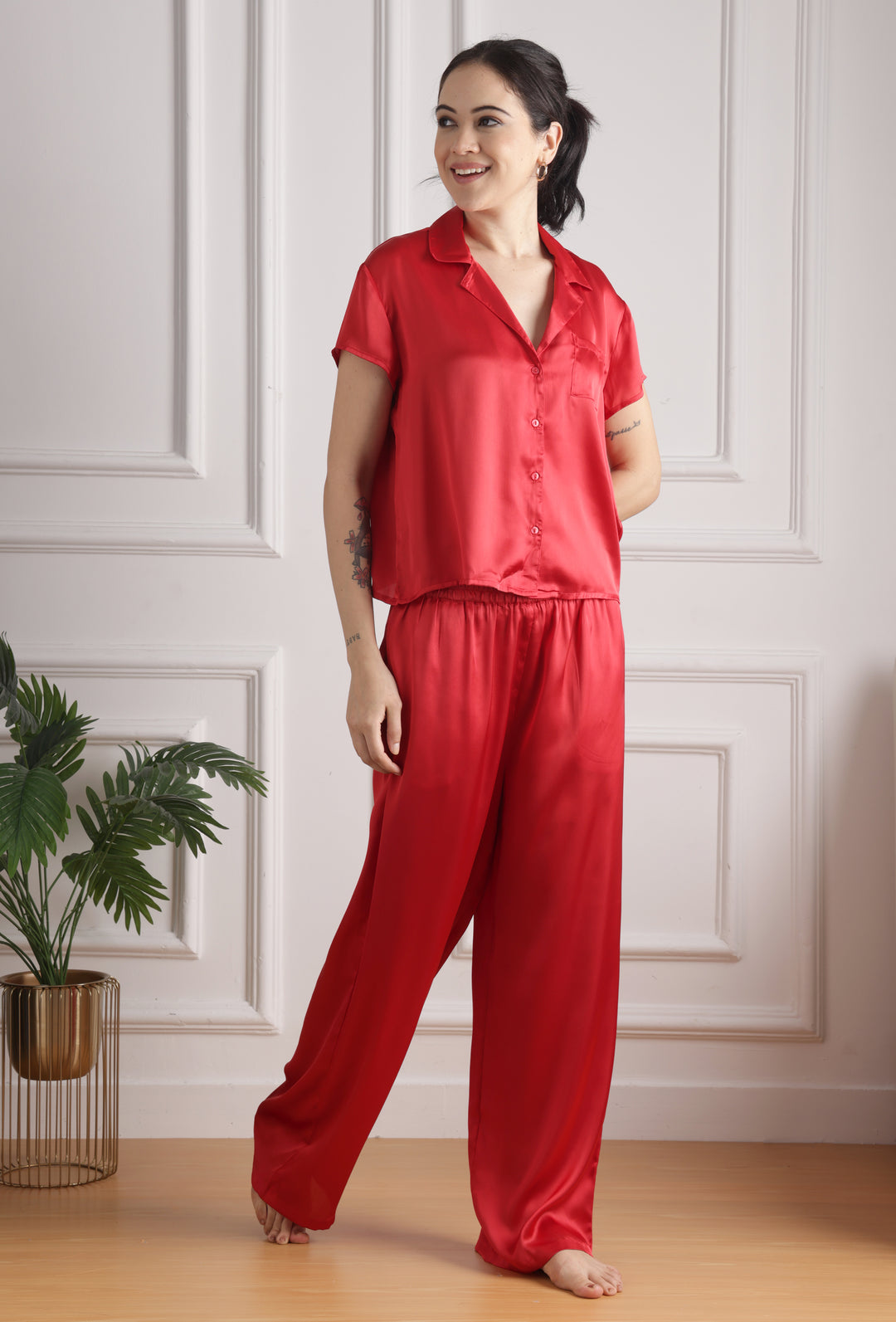 Crimson Elegance Collared red pajama set for women