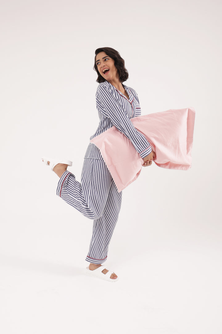 classic city stripe sleep set