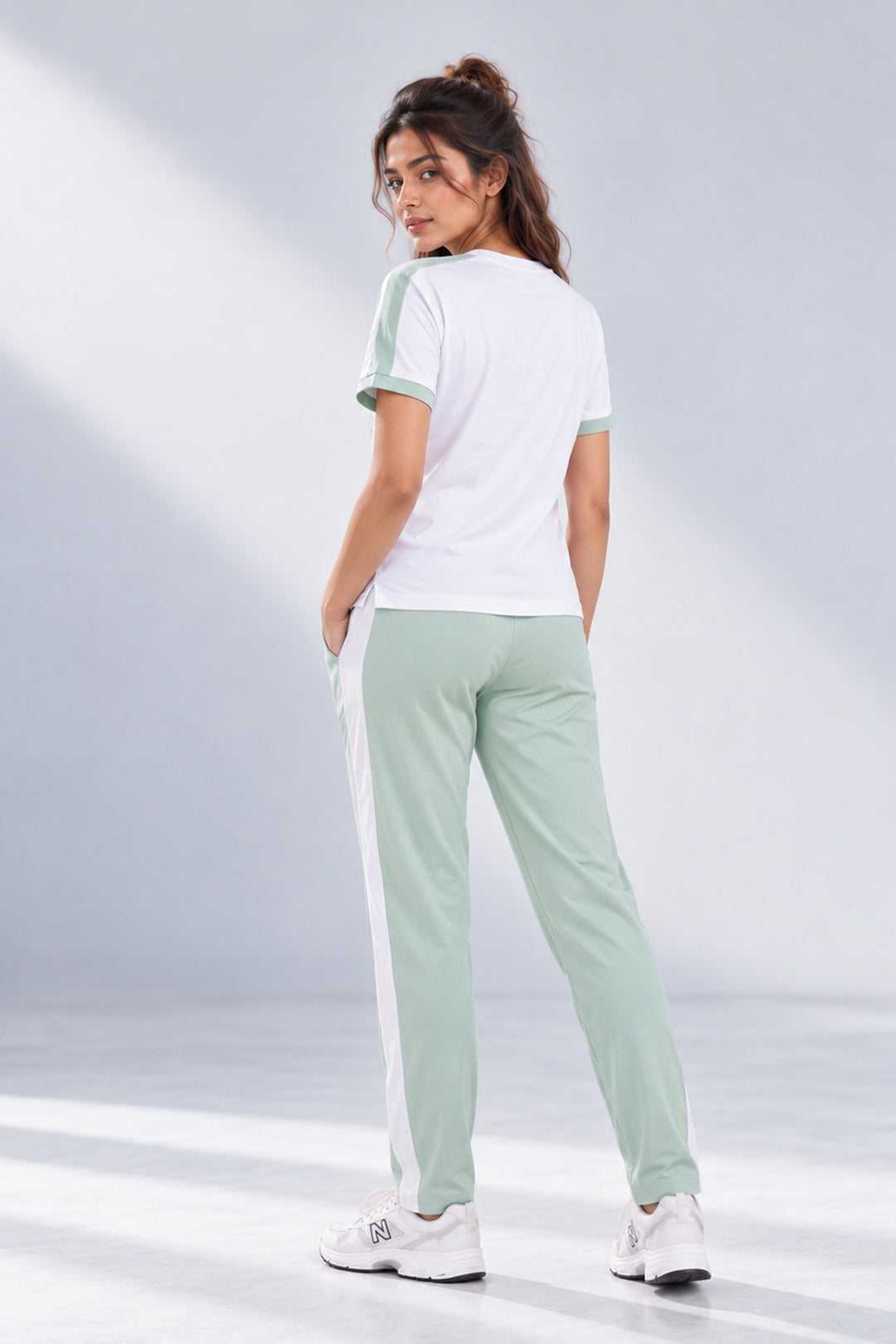 Slumber Jill Active Comfort Pastel Green Cotton Jersey Coord Set