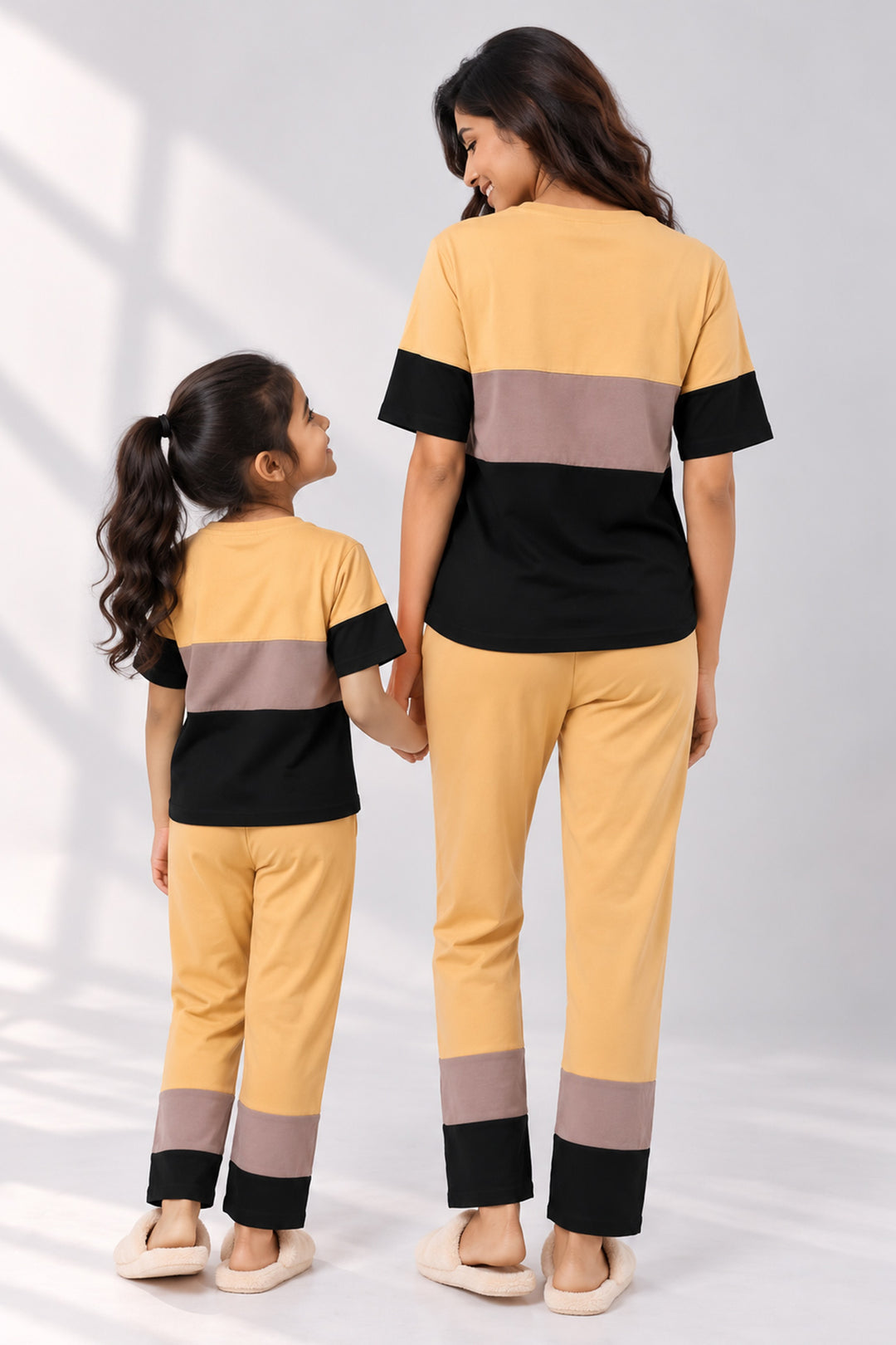 Mom & Me - Bumblebee Dreams, Slumber Everyday Mom & Kids Cotton Coord Set