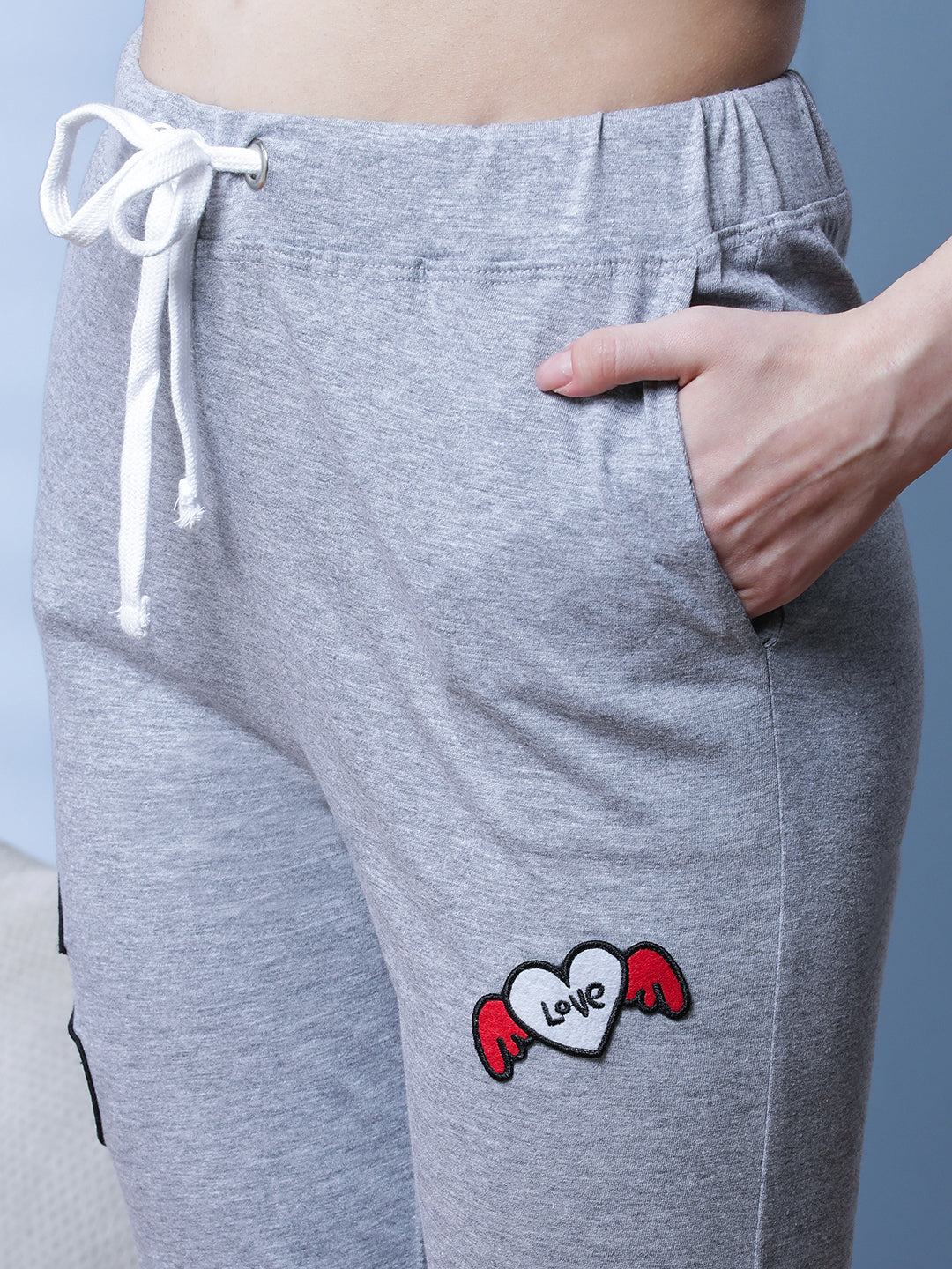 Women Solid Comfort Fit Mid-Rise Applique Lounge Joggers