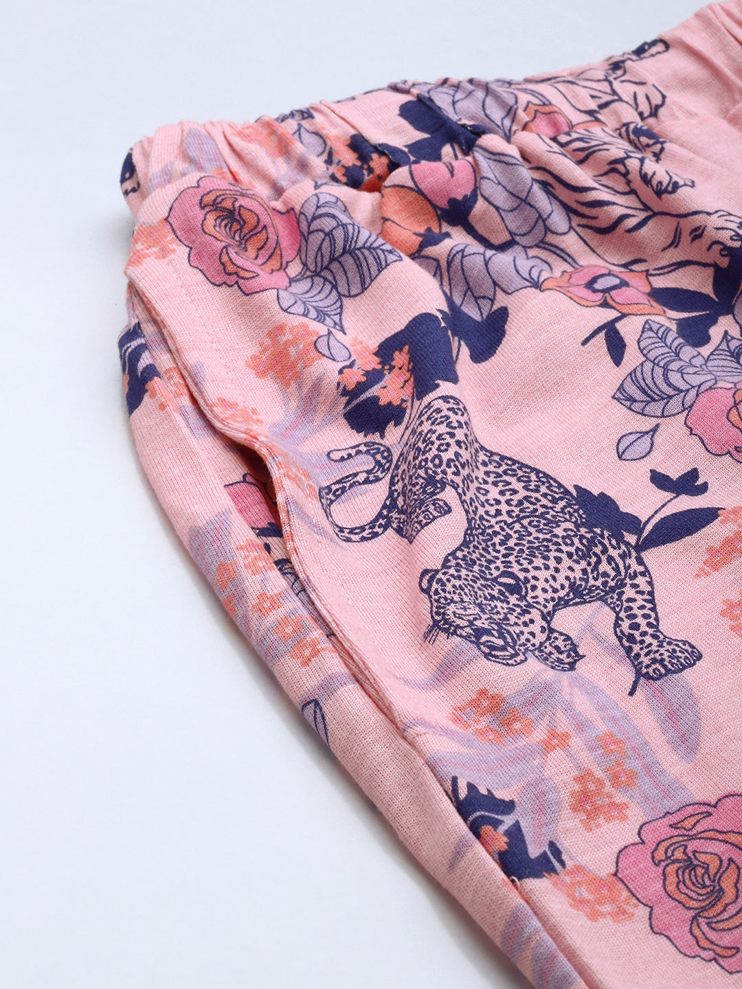 Conversational Printed Shirt Collar Night suit