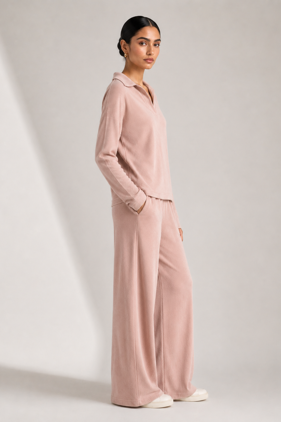 AirLuxe Petal Blush VNeck Lounge Set