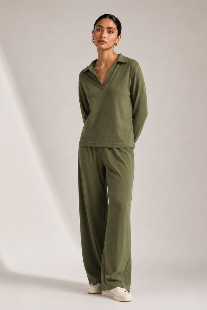 AirLuxe Rib™ Olive Vneck Full Sleeve Collared Top